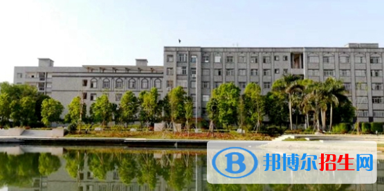 廣西交通職業(yè)技術(shù)學(xué)院2020年招生辦聯(lián)系電話