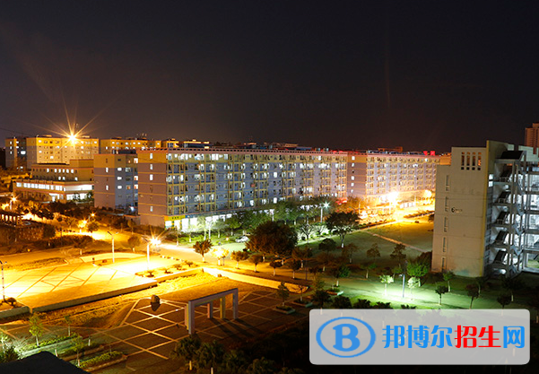 江西應用技術職業(yè)學院是幾專