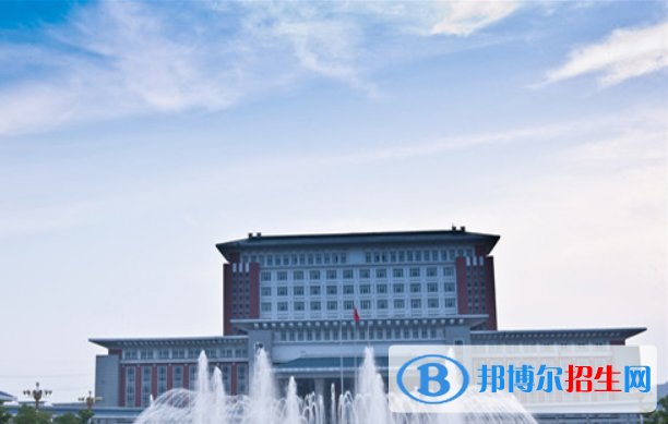 安徽滁州技師學(xué)院2020年招生辦聯(lián)系電話