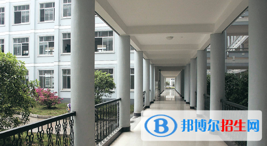 安吉上墅私立高級(jí)中學(xué)2020年報(bào)名條件、招生要求、招生對(duì)象