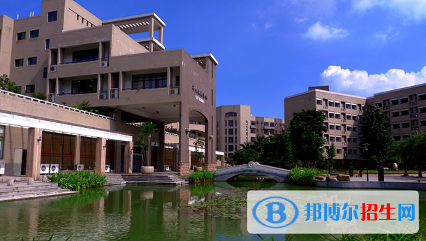 佛山華英學校國際部怎么樣、好不好
