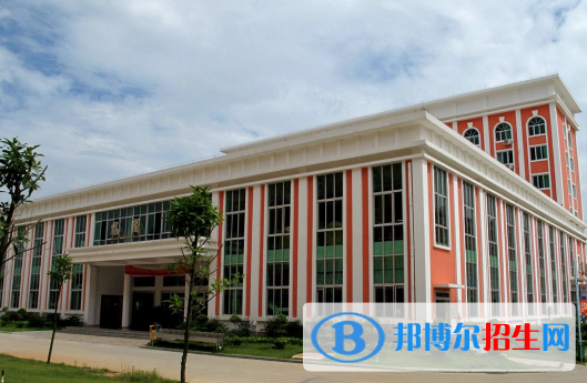 湛江市寸金中等專(zhuān)業(yè)學(xué)校2020年有哪些專(zhuān)業(yè)
