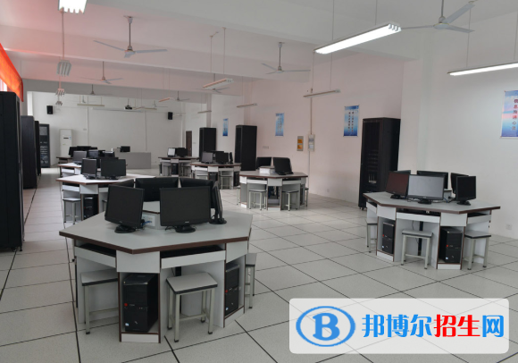安慶工業(yè)學校2020年有哪些專業(yè)