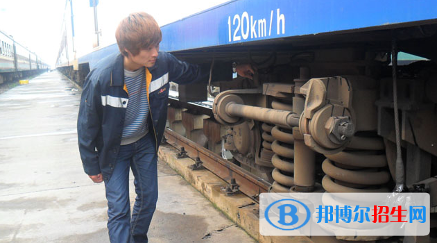 白銀2020年讀鐵路學(xué)校學(xué)什么有前途