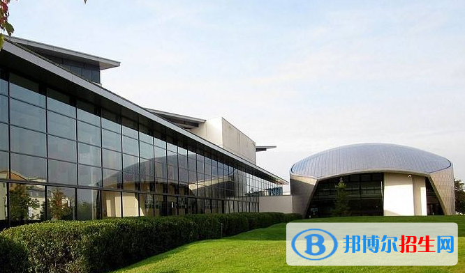 廣州英國學(xué)校高中部2023年報(bào)名條件、招生要求、招生對象