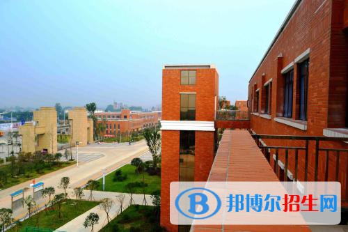 民辦四川天一學(xué)院2020年報名條件、招生要求、招生對象