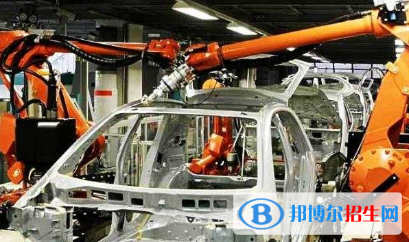 湛江2020年男生讀汽修學校學什么好