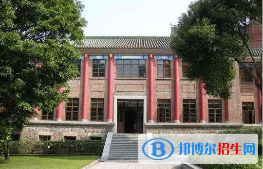 執(zhí)信中學(xué)國(guó)際部2020年招生辦聯(lián)系電話(huà)