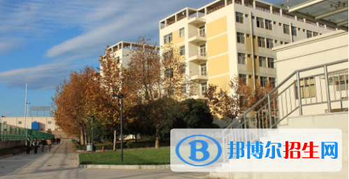 西安財(cái)經(jīng)職業(yè)技術(shù)學(xué)院地址在哪里