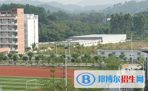 湛江2020年男生初中畢業(yè)上汽修學校
