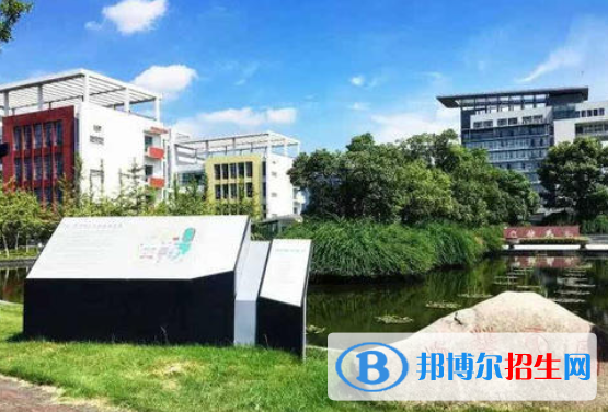 浙江經(jīng)濟職業(yè)技術學院是幾專