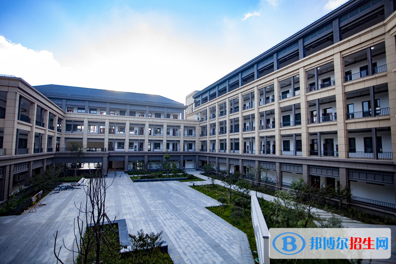 最浙江東方職業(yè)技術學院2020年報名條件、招生要求、招生對象