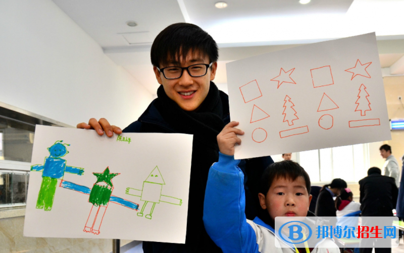 耀華國(guó)際高中2020年招生辦聯(lián)系電話