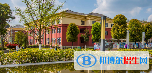 貴陽幼兒師范高等專科學(xué)校2020年報(bào)名條件、招生要求、招生對(duì)象