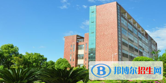 江西交通職業(yè)技術(shù)學(xué)院2020年報(bào)名條件、招生要求、招生對(duì)象