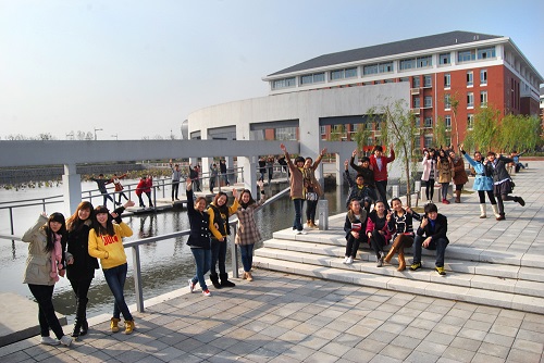 南京鐵道職業(yè)技術(shù)學(xué)院2020年報(bào)名條件、招生要求、招生對(duì)象