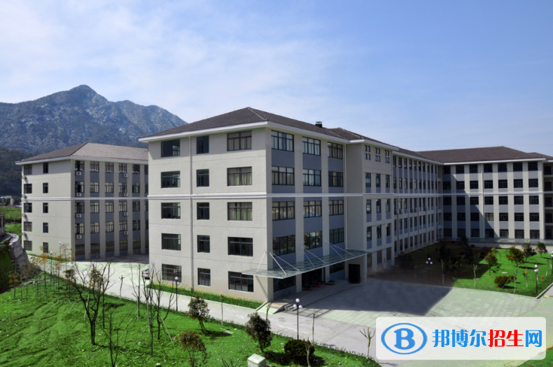 浙江長(zhǎng)征職業(yè)技術(shù)學(xué)院2020年報(bào)名條件、招生要求、招生對(duì)象