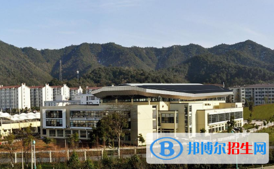 浙江長(zhǎng)征職業(yè)技術(shù)學(xué)院是幾專