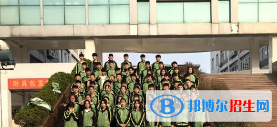 安徽經(jīng)濟貿(mào)易學校2020年有哪些專業(yè)