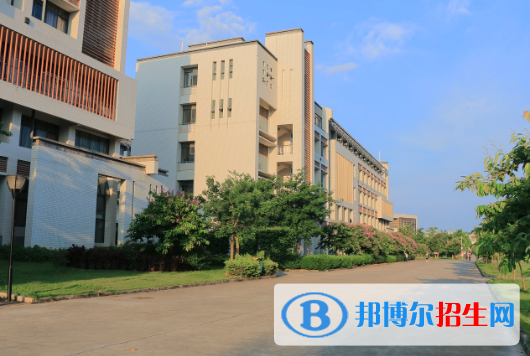 廣東職業(yè)技術學院2020年招生辦聯(lián)系電話