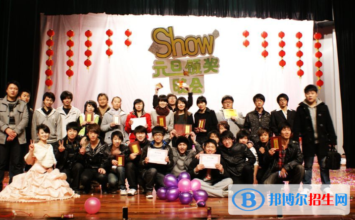 寧波職業(yè)技術(shù)學(xué)院2020年報(bào)名條件、招生要求、招生對(duì)象