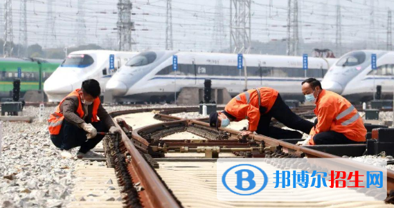 白銀2020年鐵路學校里面有哪些專業(yè)