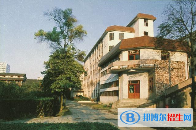 四川職業(yè)技術(shù)學(xué)院怎么樣、好不好