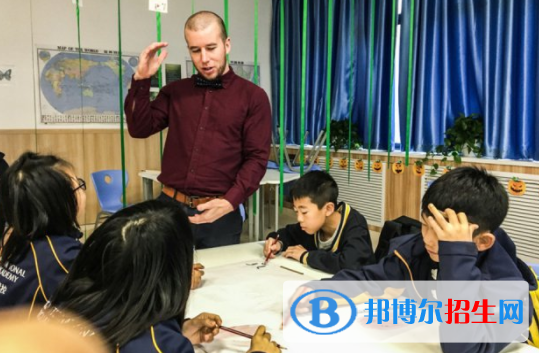 貴陽高新海嘉國際雙語學校初中部2020年招生辦聯(lián)系電話
