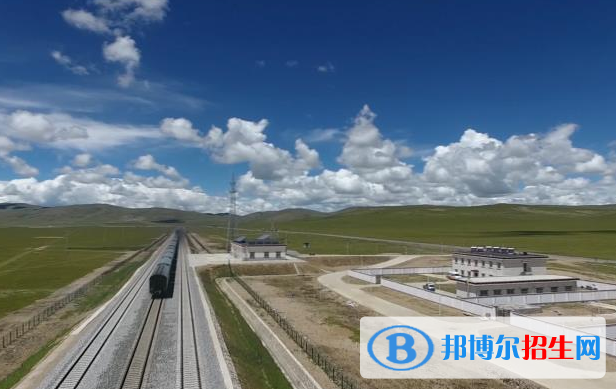 襄陽2020年怎么樣才能學好鐵路學校