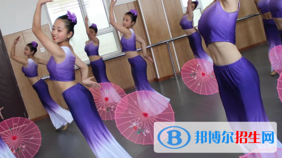 蘭州慈愛(ài)實(shí)驗(yàn)藝術(shù)職業(yè)學(xué)校2020年招生辦聯(lián)系電話