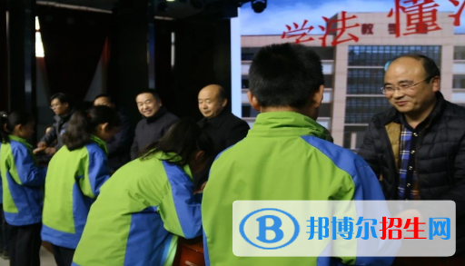 宜君縣第一中學(xué)2020年學(xué)費(fèi)、收費(fèi)多少