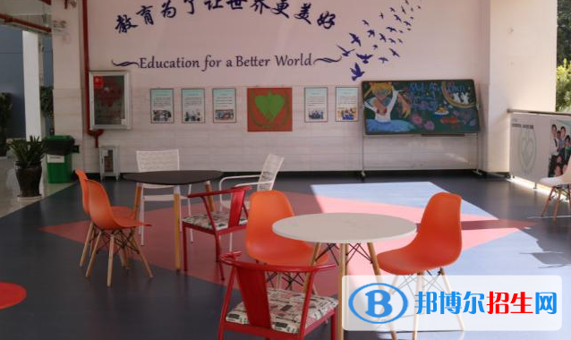 昆明世青國際學校初中部2020年招生辦聯(lián)系電話
