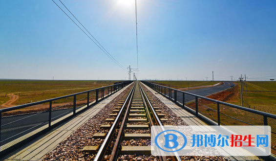 襄陽2020年哪個(gè)高職院校的鐵路學(xué)校好