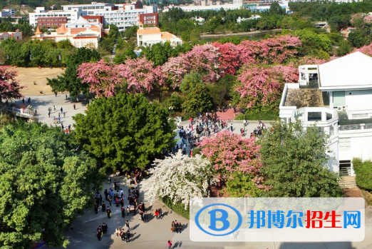 廣州大學(xué)華軟軟件航空學(xué)院2020年學(xué)費(fèi)、收費(fèi)多少