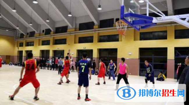 鄭州中澳學(xué)校初中部怎么樣、好不好