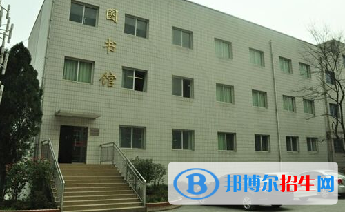 貴州電子信息職業(yè)技術(shù)學(xué)院五年制大專(zhuān)地址在哪里