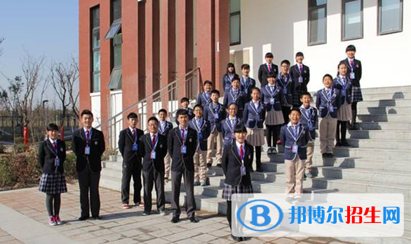 濮陽建業(yè)國際學(xué)校初中部怎么樣、好不好
