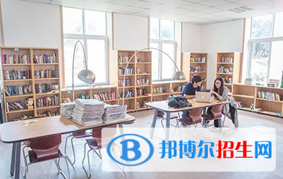 威海常春藤國際學(xué)校初中部網(wǎng)站網(wǎng)址
