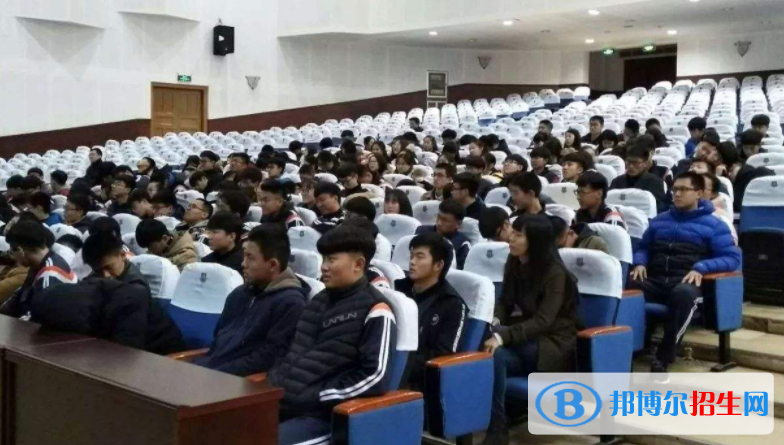 威海大光華國際學校初中部怎么樣、好不好