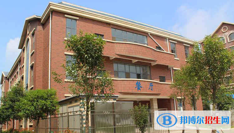 臨沂國際學(xué)校2020年招生辦聯(lián)系電話