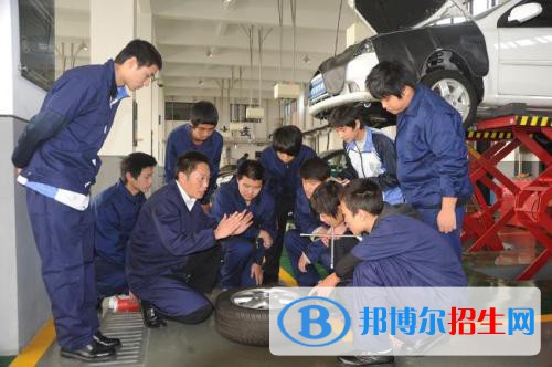湛江2020年汽修學校一般讀幾年