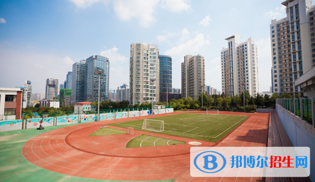青島耀中國際學(xué)校初中部怎么樣、好不好