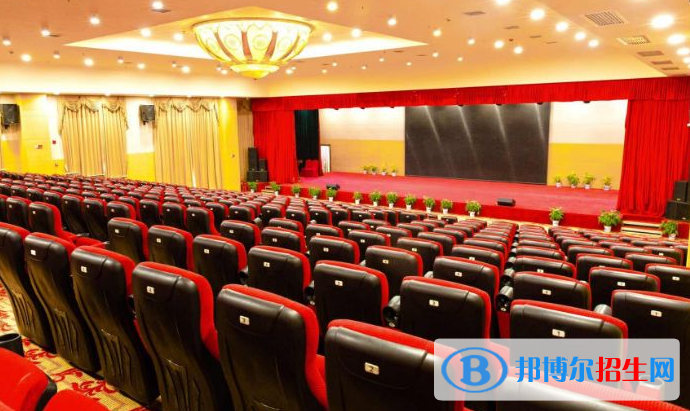 武漢澳洲國際學校2020年招生辦聯(lián)系電話