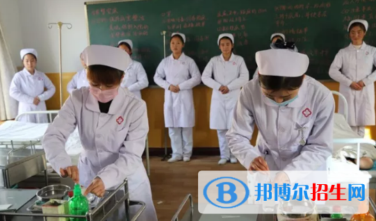靈臺縣職業(yè)中等專業(yè)學(xué)校2020年報(bào)名條件、招生要求、招生對象