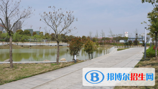 安徽體育運(yùn)動職業(yè)技術(shù)學(xué)院地址在哪里