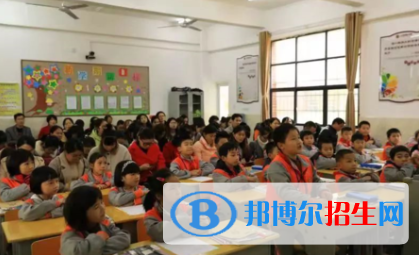 天英國(guó)際實(shí)驗(yàn)學(xué)校怎么樣、好不好