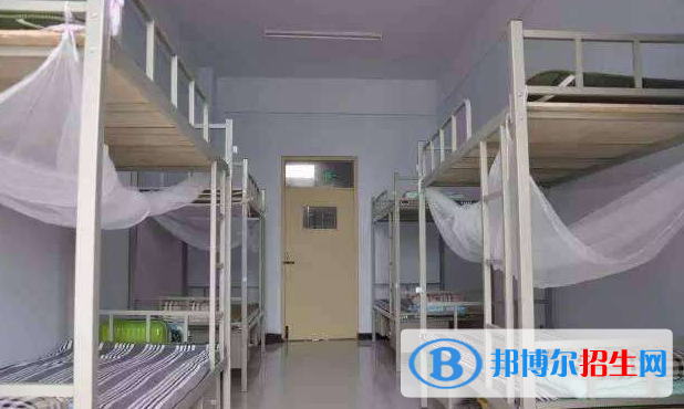 現(xiàn)在每個地方的高中學(xué)校都是比較多的，