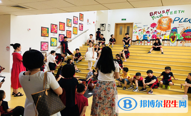 長(zhǎng)沙瑋希國(guó)際學(xué)校初中部2020年招生辦聯(lián)系電話