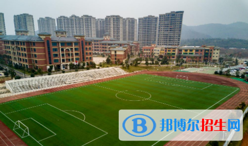 寧鄉(xiāng)碧桂園學(xué)校初中部2020年學(xué)費(fèi)、收費(fèi)多少
