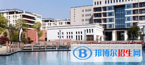 貴州機(jī)械工業(yè)學(xué)校2020年報(bào)名條件、招生要求、招生對象